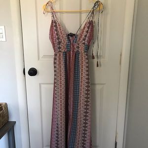 Lulus Maxi Dress NWT